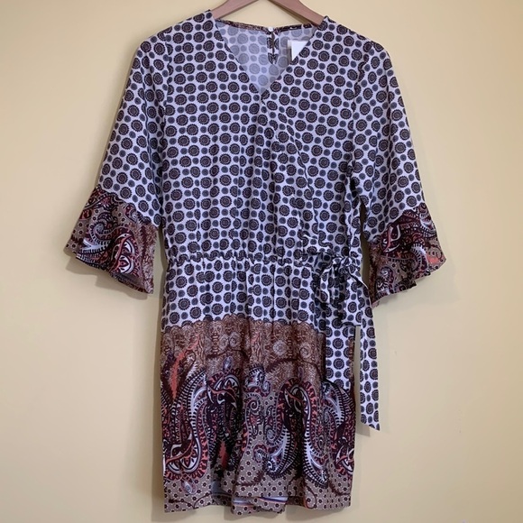 Little Lies | NWT Paisley Print Boutique Ruffle Bell Sleeve Faux Wrap Romper M/L - Picture 11 of 17